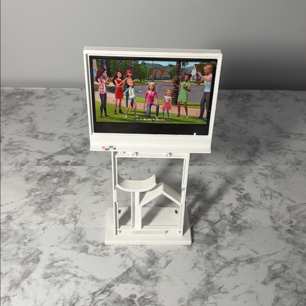 Big Screen TV for Doll Houses